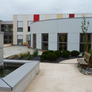 reference-M1022-lherbergement-ehpad-3-agenceaa